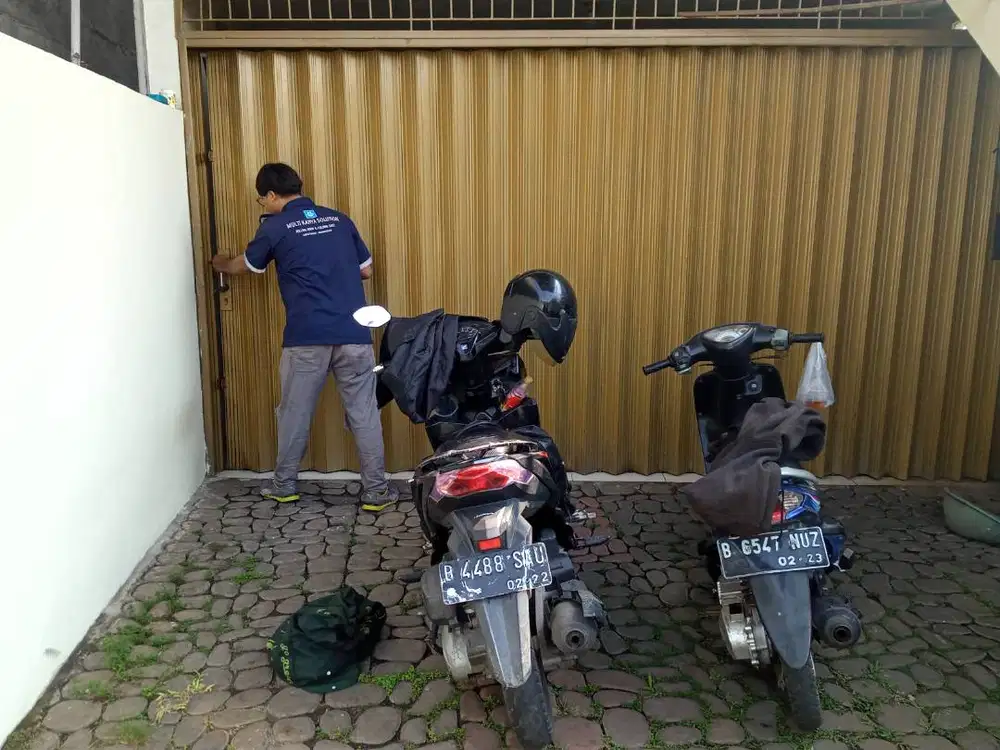 Tukang Service Rolling Door & Folding Gate Profesional