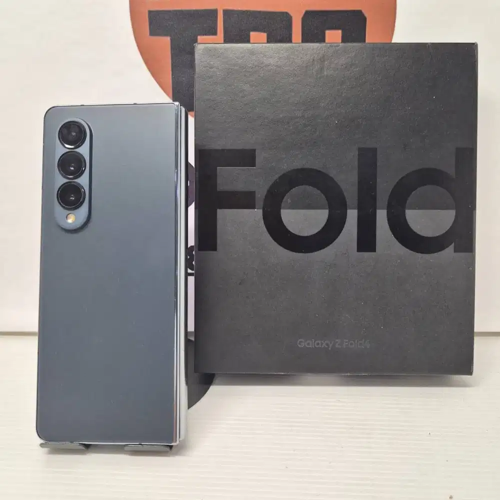 Samsung Z Fold 4 FULLSET 12/512GB No Minus MULUS EX SEIN