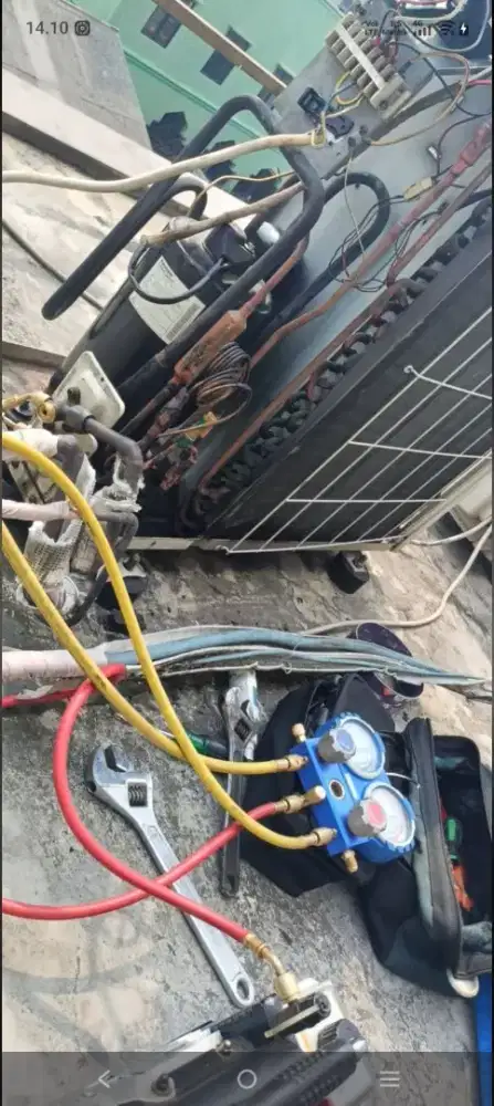 Jasa servis AC kulkas mesin cuci kompa air