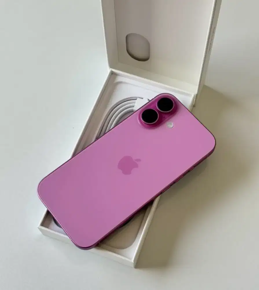 KREDIT IPHONE 16 128GB SYARAT KTP SAJA PROMO BUNGA0% DAN FREE CICILAN
