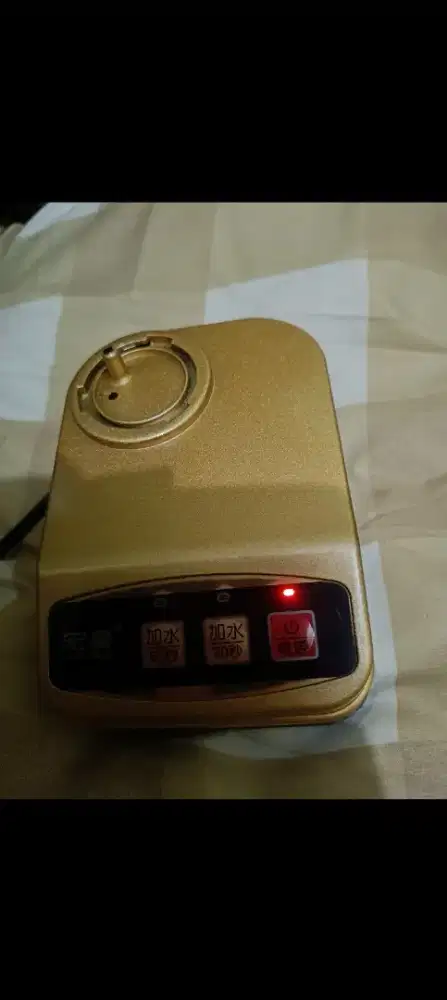 Dijual Dispenser Air Galon Colok Listrik kondisi New.