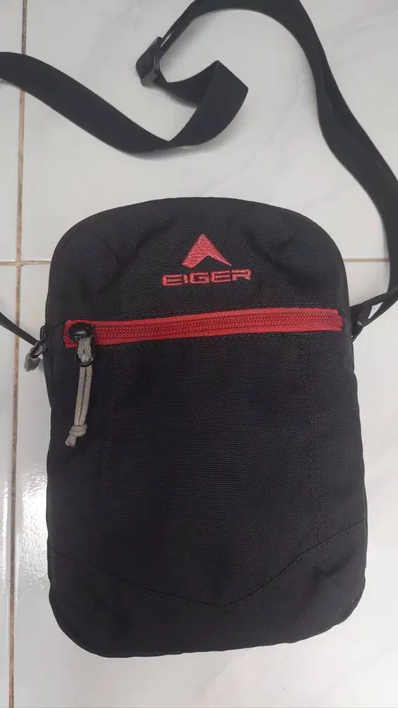 Tas Selempang Travel Pouch Eiger Ori