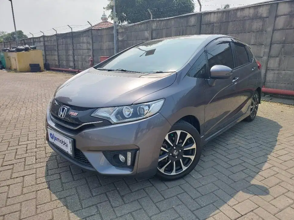 DP MURAH Honda Jazz 1.5 RS Bensin-AT 2017 Abu-Abu CSMLB