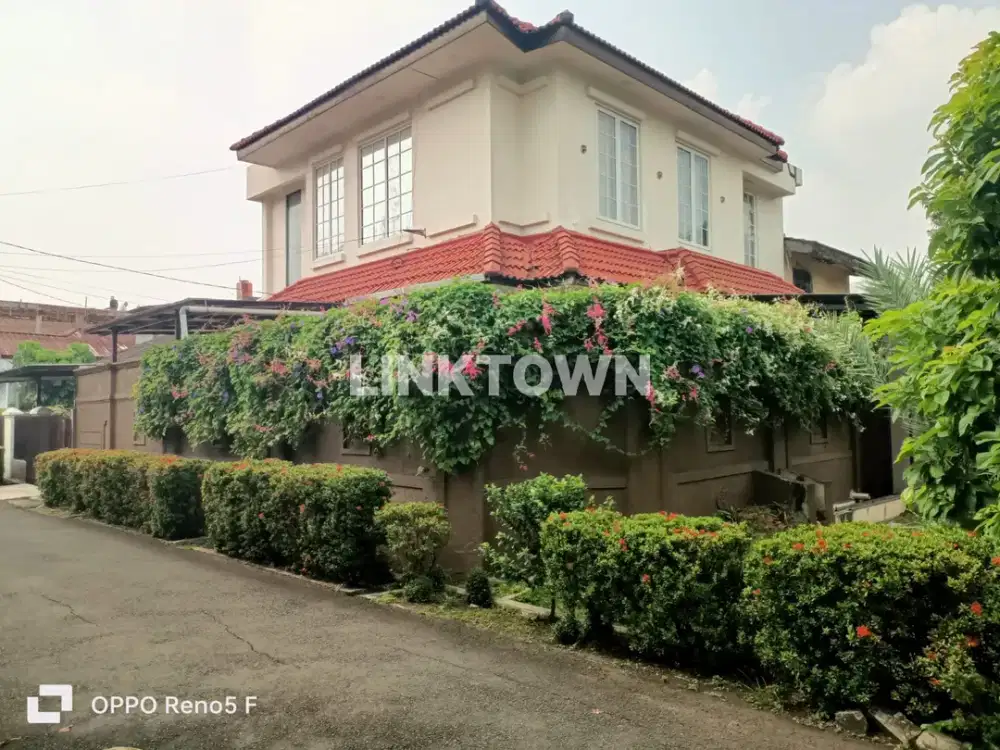 JUAL CEPAT RUMAH SIAP HUNI MERUYA JAKARTA BARAT