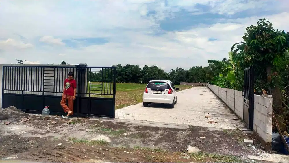 Tanah Kavling, Harga Nego. Lokasi Depan Perum Central Park