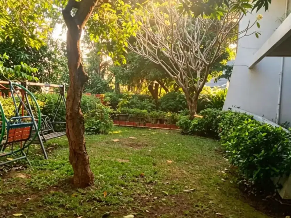 AC71 Dijual Cepat Murah Tanah Hoek 177 m2 di Billymoon Pondok Kelapa Jakarta Timur