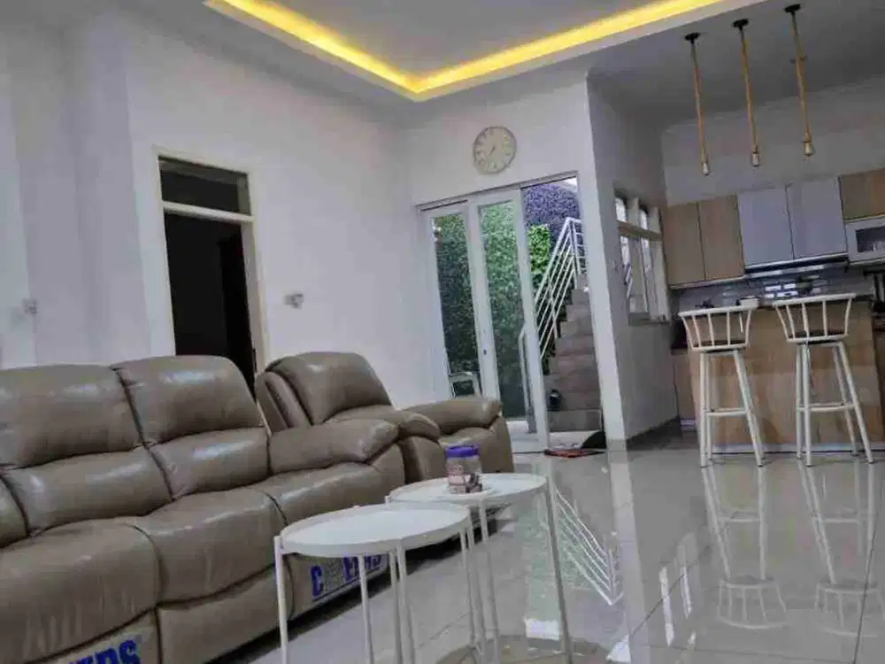 Rumah Terawat Furnish Di Sanggar Hurip Soekarno Hatta