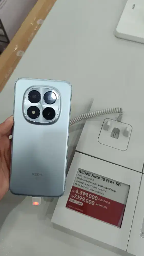 Xiaomi Redmi Note 15 Pro+