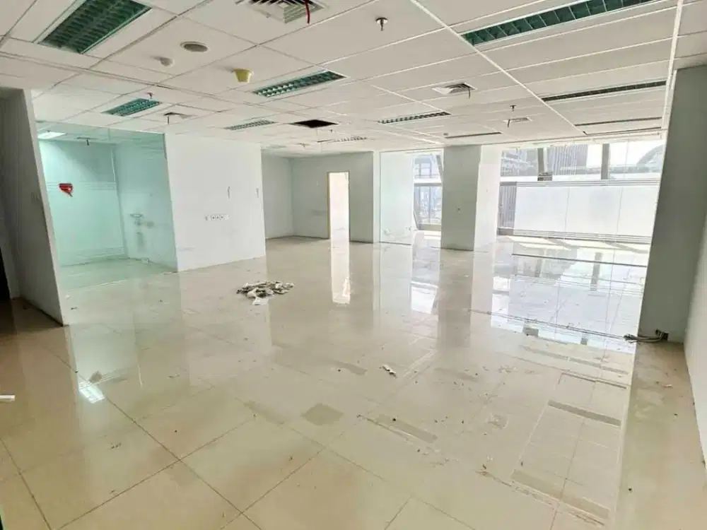 Ruang Kantor L'Avenue Office Tower Pancoran Jaksel LB 200m² Lt 27 Semi Furnished