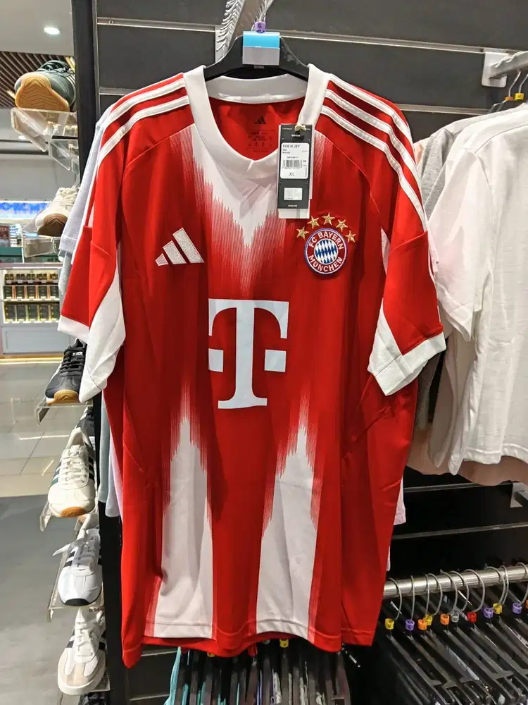 Jersey Original Bayern Munchen Home 2025/2026 ADIDAS Size L & Size XL
