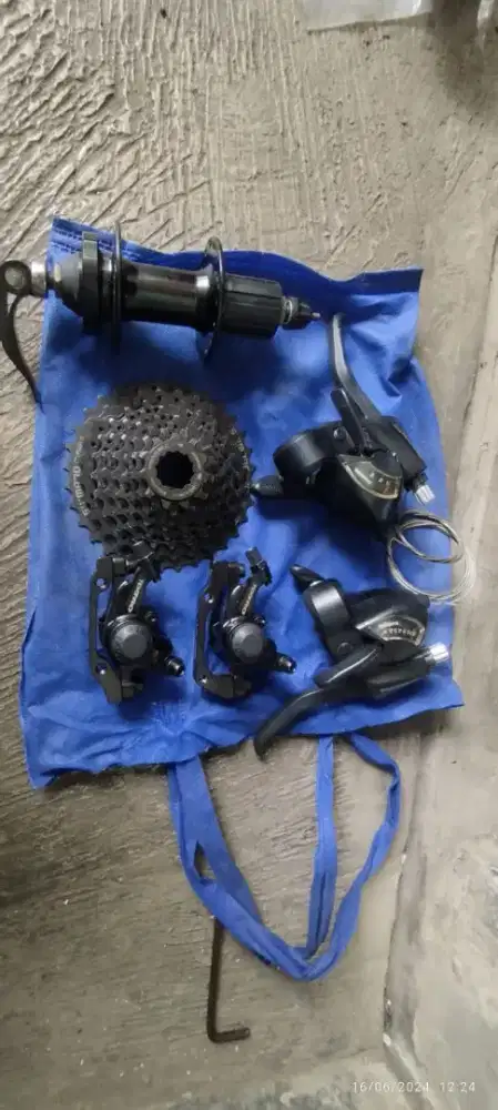 Groupset polygon cascade 4