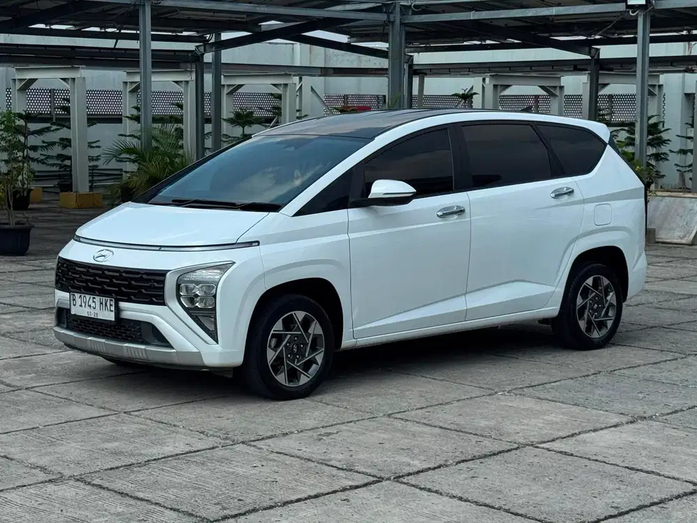 Promo Hyundai Stargazer Prime AT Matic 2022 / 2023 Captain Seat Ganjil