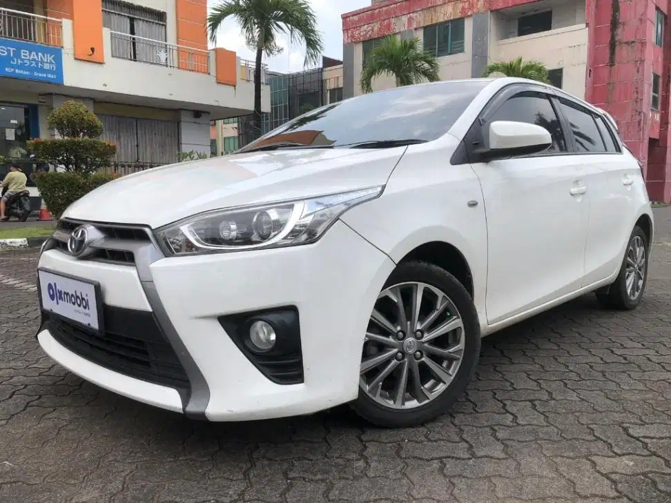 KM Rendah - Toyota Yaris 1.5 G Bensin-AT 2017