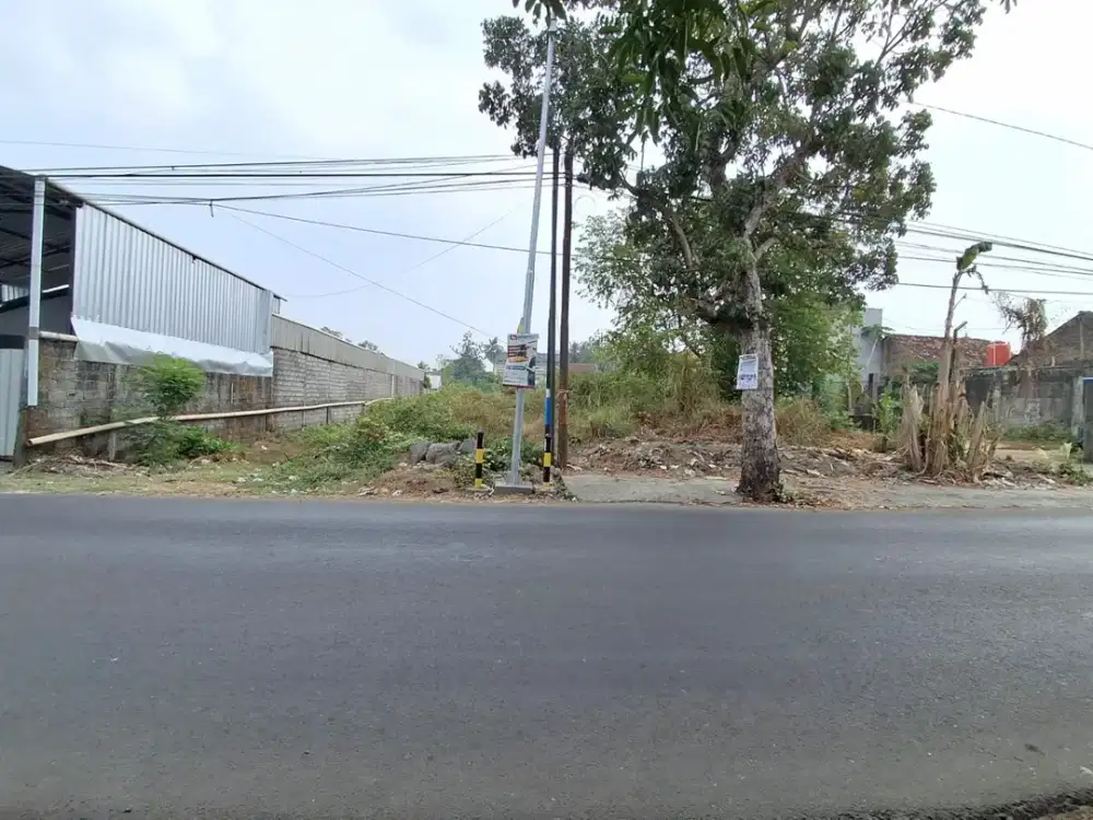 DIJUAL CEPAT TANAH SHM SUPER STRATEGIS LOKASI JL WATES KM 5 DEPAN PUSKESMAS AMBARKETAWANG GAMPING SLEMAN