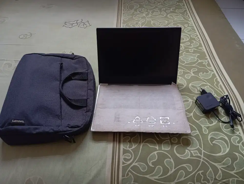 Dijual laptop Lenovo apa adanya