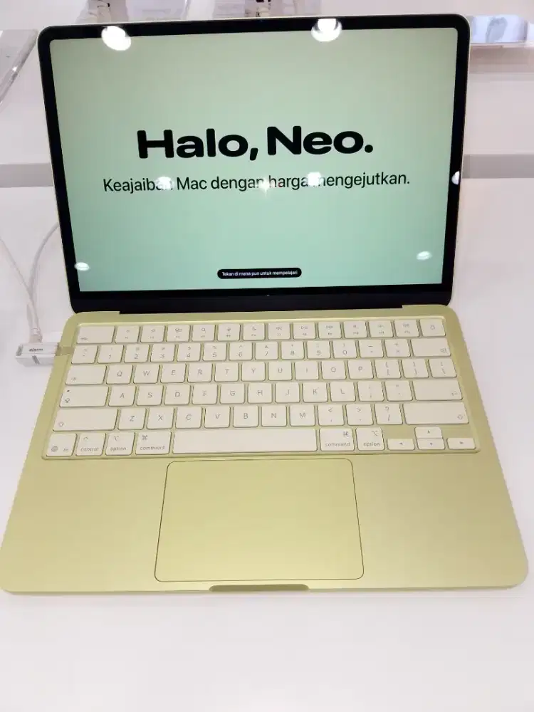 Apple macbook neo