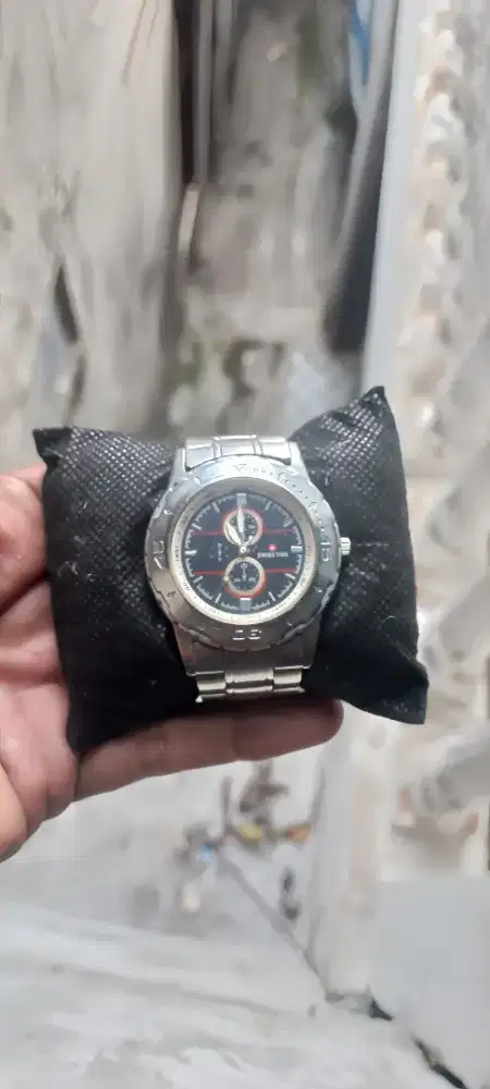 Jam Tangan Pria
Chronomaster Swiss Time