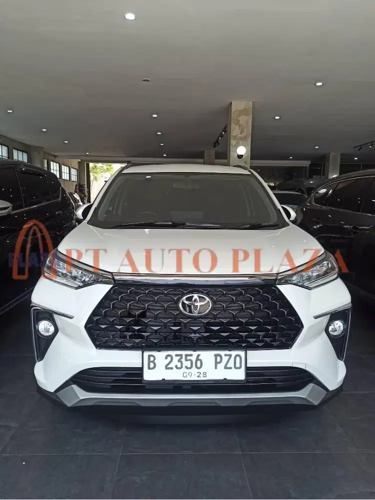 TOYOTA VELOZ Q MATIC 2023 PUTIH