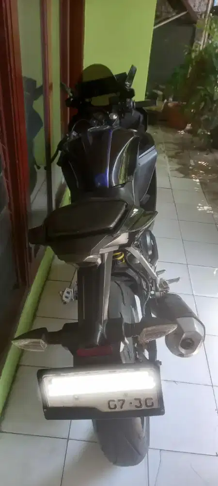 Dijual Yamaha R15 V3 2019 Monster Energy siap pakai