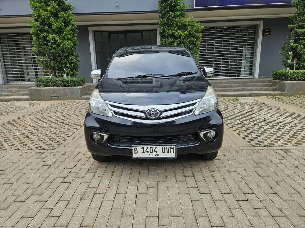 Toyota Avanza 1.3 G Tahun 2013 Hitam AT
