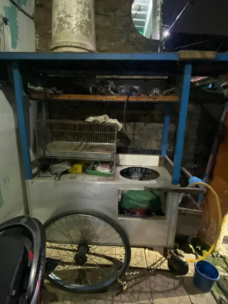 Gerobak jualan siap pakai
