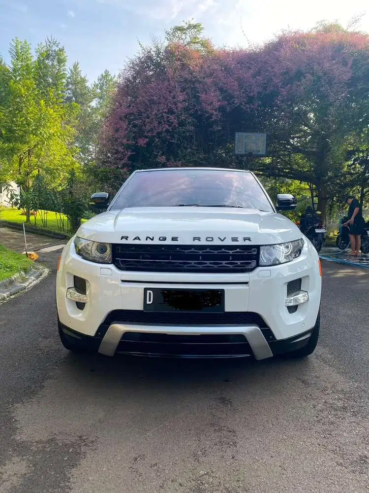 mobil keren Range Rover Evoque  harga  avanza