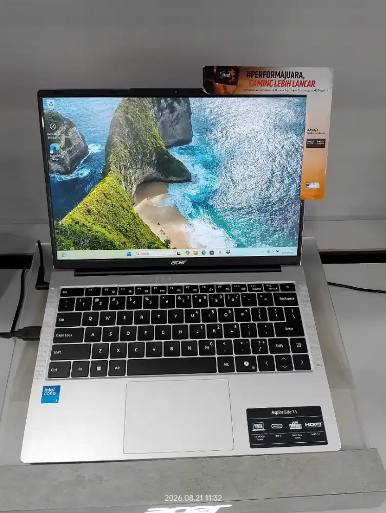 DIJUAL BISA DIKREDIT ACER ASPIRE LITE AL 14 INTEL CORE 3-N355