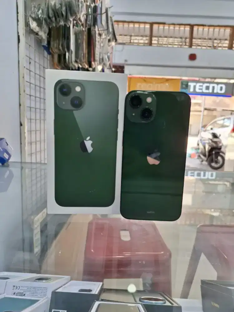iPhone 13 iBox 256gb ,bh 93 lengkap