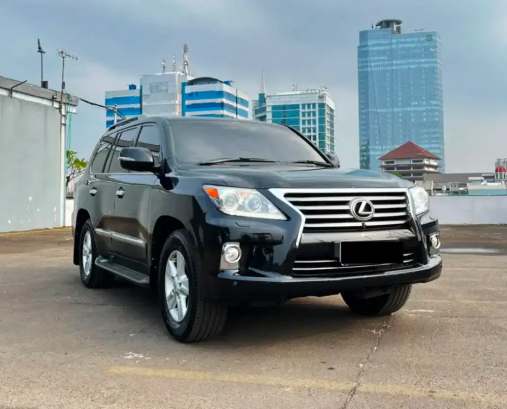 Lexus LX570 5.7 NIK 2012 KM 66rb Black Good Condition