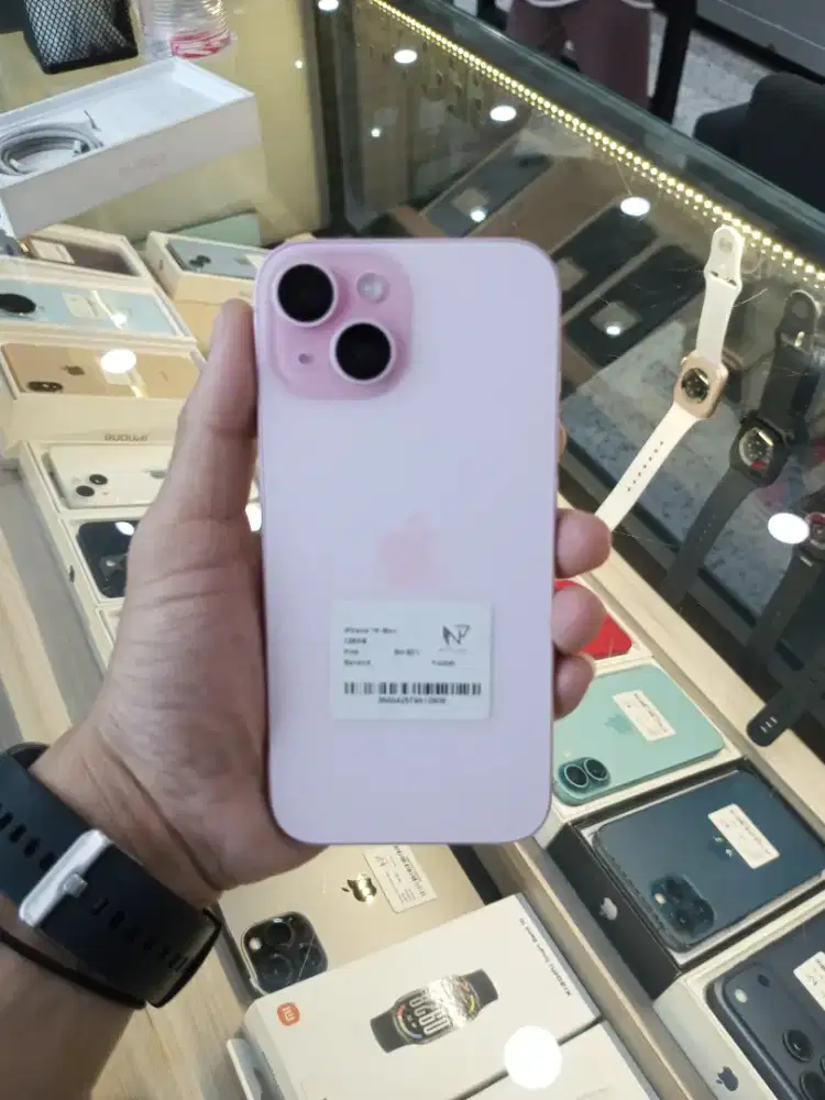Cicilan iPhone 15 128gb second garansi resmi iBox tanpa kartu kredit