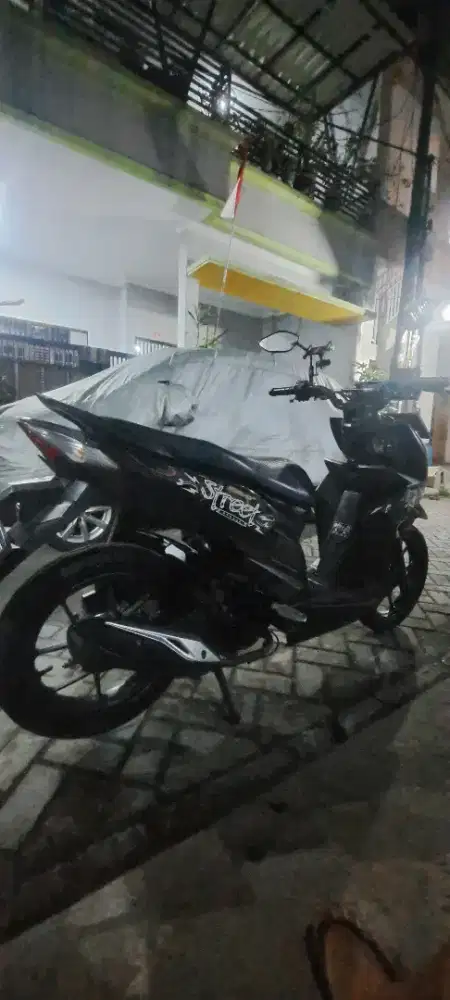 Honda beat street
