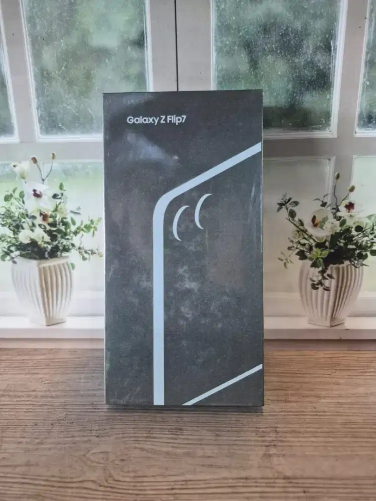SAMSUNG ZFLIP 7 EX DISPLAY BARANG MASIH MULUS