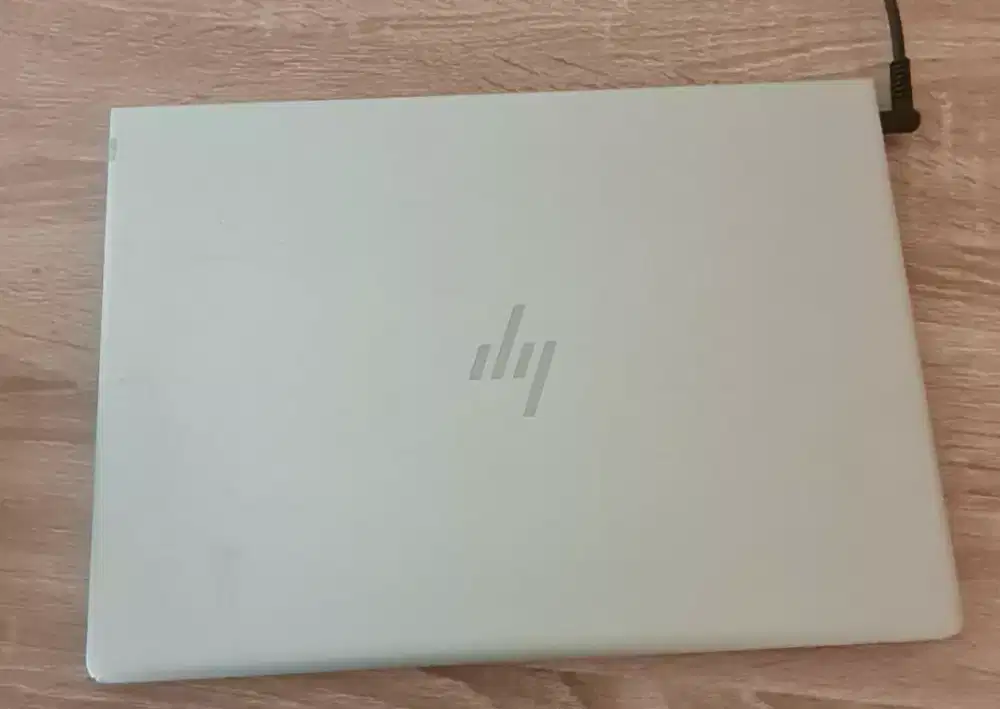 HP ELITEBOOK 735 G5 AMD RYZEN 5 PRO 2500U 8GB SSD256GB