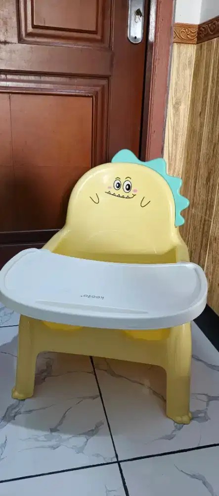 KURSI MAKAN ANAK