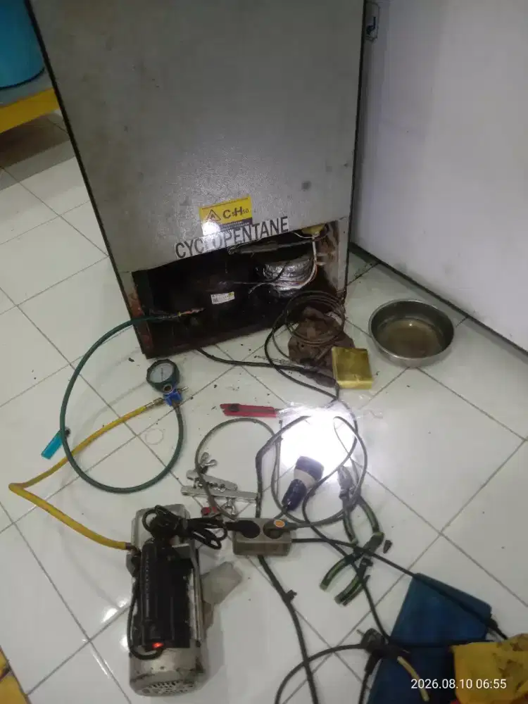 Service panggilan kulkas AC Cengkareng Jakarta Barat