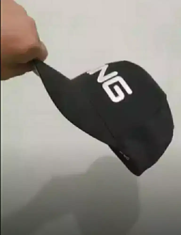 Topi Golf 98%  import original