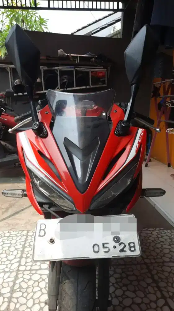 Dijual cepat CBR150