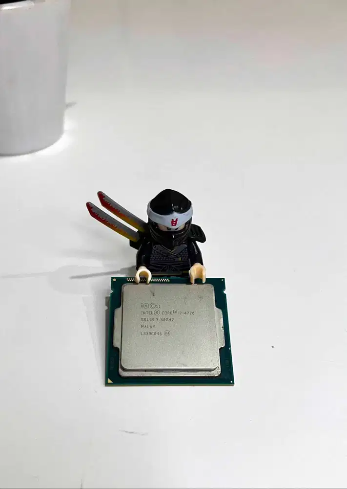 Core i7 Gen 4 4770 Prosessor Free Pasang dan Pasta