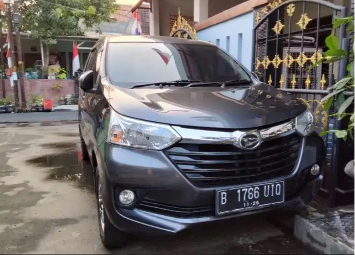 Daihatsu Xenia 1.3 R Automatic Tahun 2016