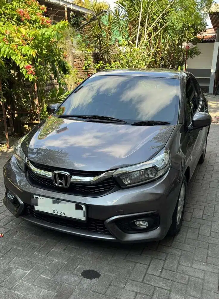 Honda Brio E Satya 2019 Abu -abu metalik A/T