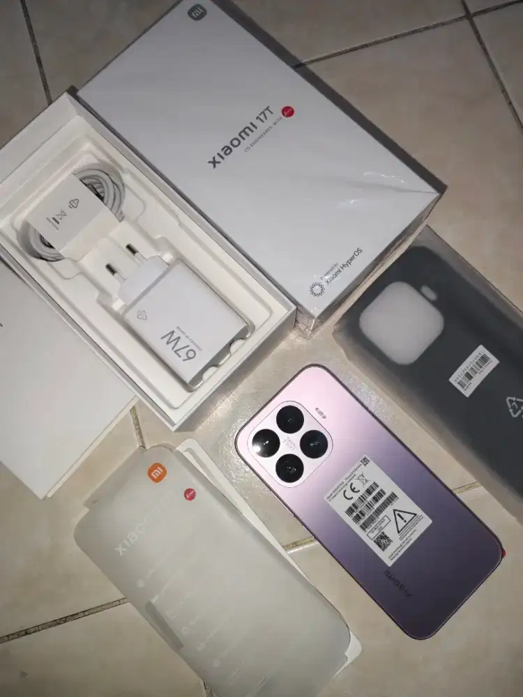 Xiaomi 17T 12/512 bnob like new