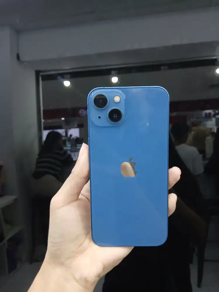Iphone 13 128gb garansi resmi ibox