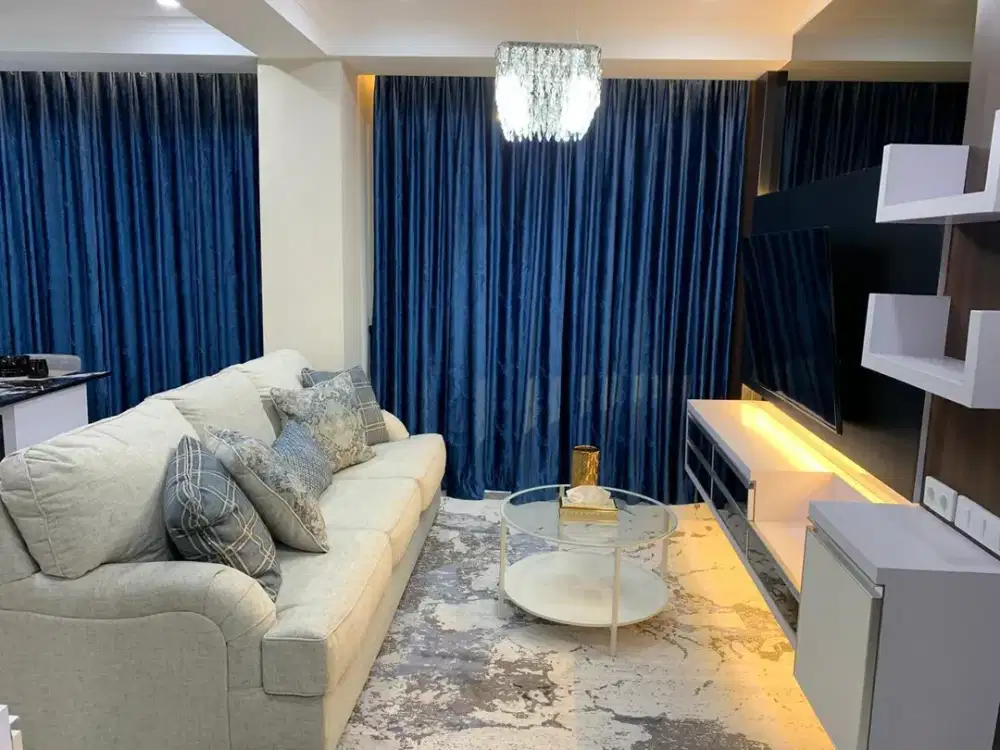 Apartemen Gandeng Renovasi Full Furnish di Signature Park Grande Cawang Jakarta Timur