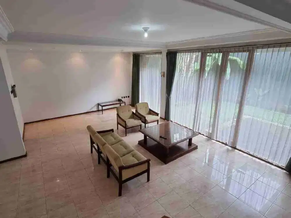 Dijual Cepat Rumah Lux Di Kompleks Setraduta Bandung