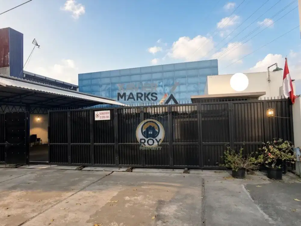 Dijual ruang usaha showroom area Ahmad Yani Kota Malang