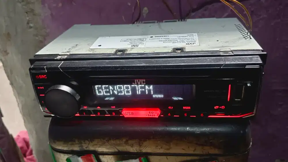 Tape mobil JVC kd-x152 singledin USB,MP3,AUX,RADIO,normal