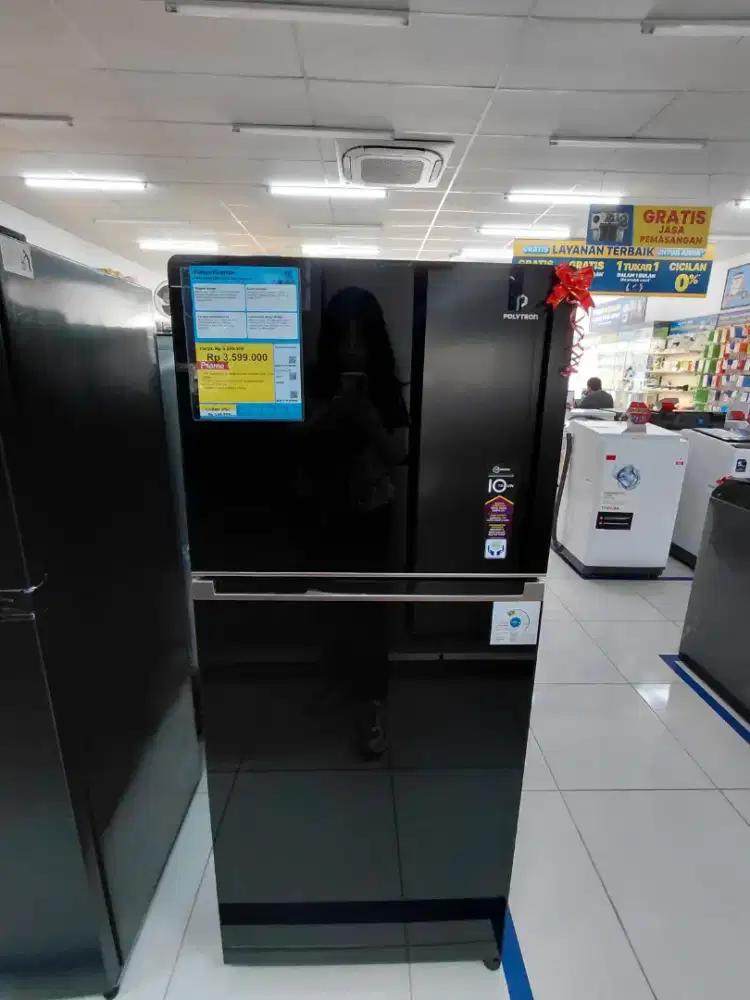 KULKAS POLYTRON 100 Watt Inverter