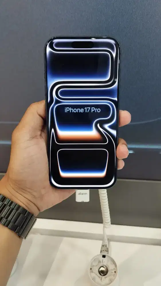 KREDIT IPHONE 17 Pro RAM 256 GB | INDODANA Bunga 0% & Free Cicilan 2x