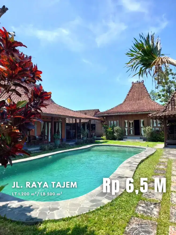 Dijual Villa Joglo Etnik dengan Kolam Renang di Tajem
