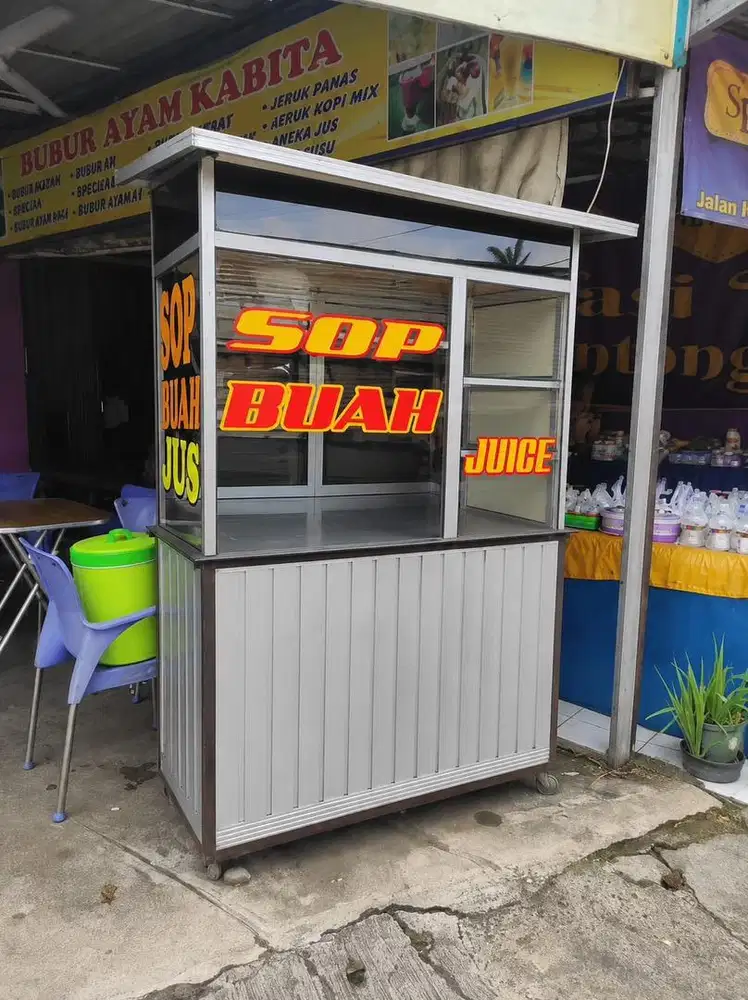 Gerobak sop buah